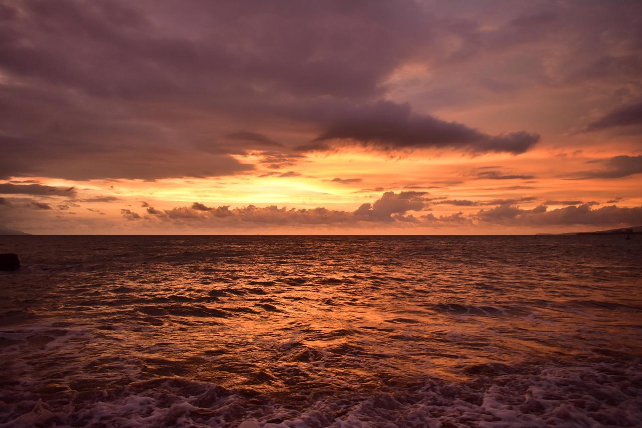 Crown Paradise Golden All Inclusive Resort - Adults Only Puerto Vallarta Exterior foto Sunset over the Atlantic Ocean